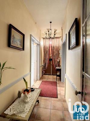 Maison - 298 m² - 14 pièces