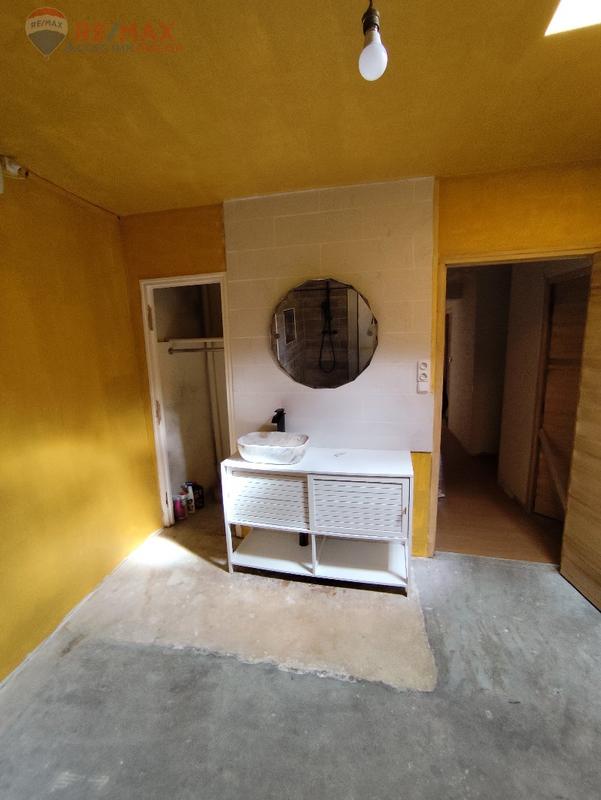 Maison de village - 100 m² - 4 pièces