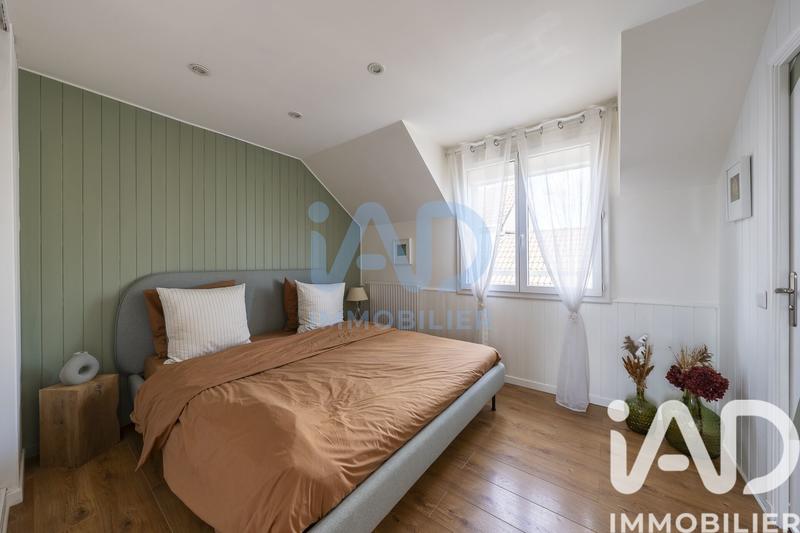 Maison - 104 m² - 6 pièces