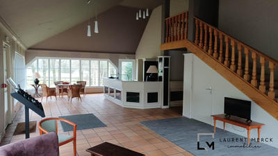 Fonds de commerce - 1 790 m²