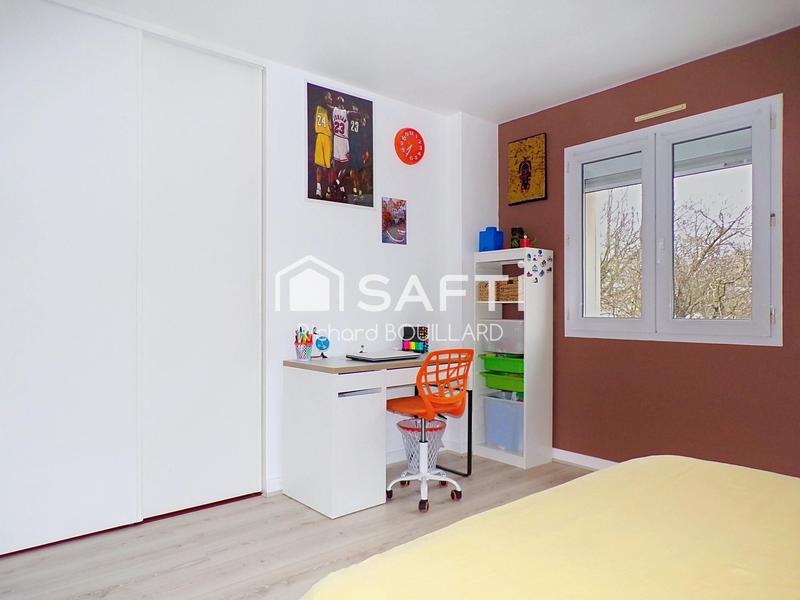 Villa - 180 m² - 8 pièces