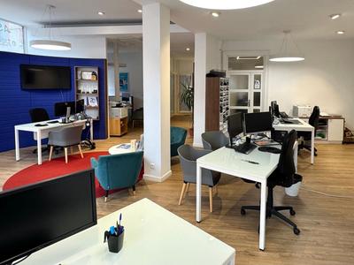 Local commercial - 136 m²