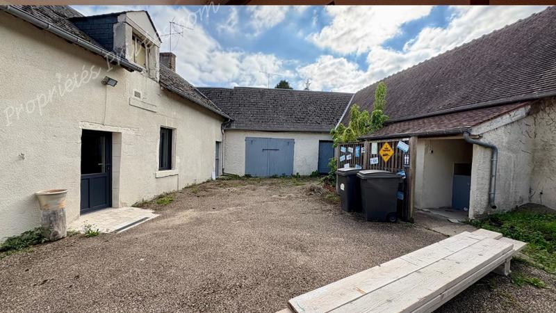 Maison - 220 m² - 10 pièces