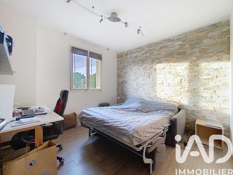 Maison - 218 m² - 8 pièces