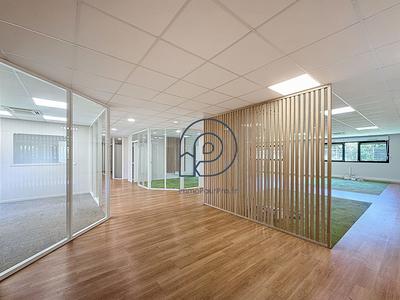Bureau - 357 m²