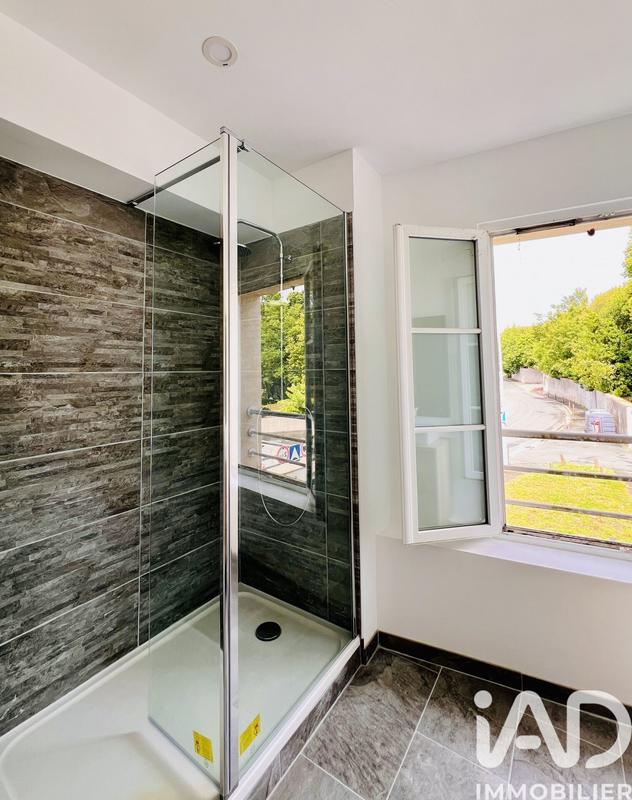 Appartement - 92 m² - 4 pièces