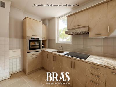 Appartement - 105 m² - 5 pièces