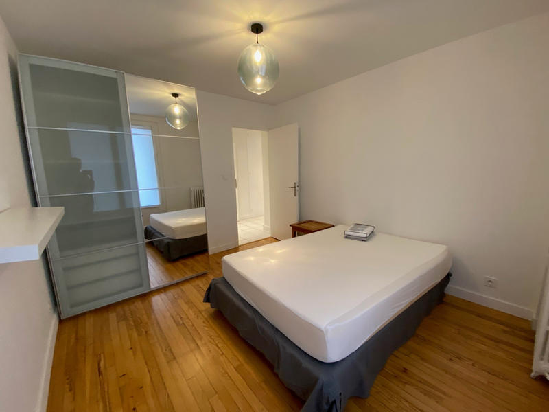 Appartement - 85 m² - 3 pièces