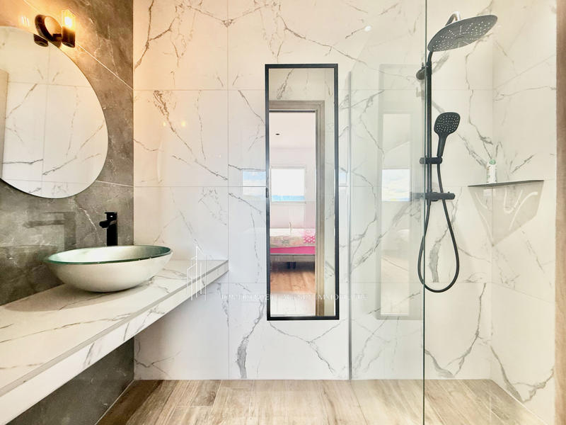 Villa - 165 m² - 7 pièces