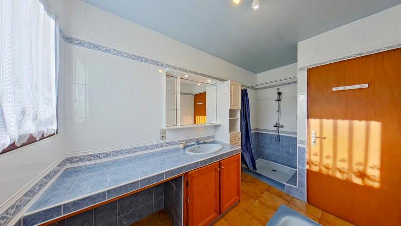 Villa - 130 m² - 6 pièces