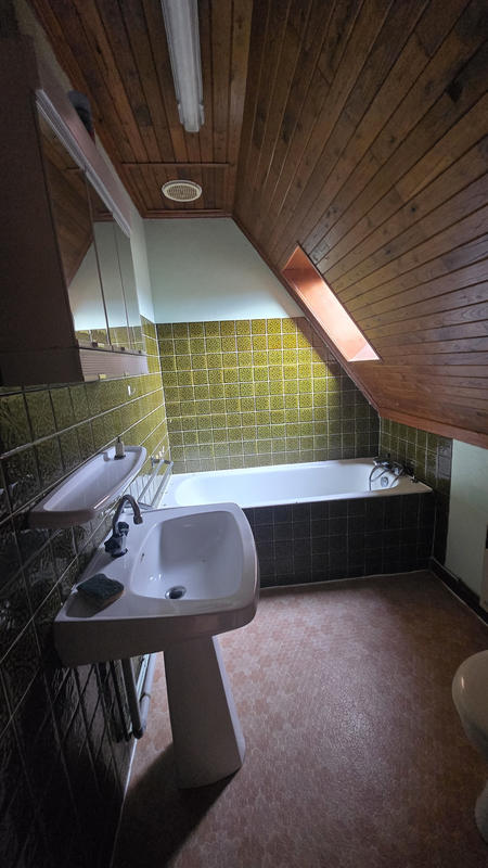 Maison - 90 m² - 6 pièces