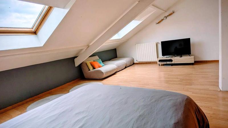 Maison - 237 m² - 6 pièces