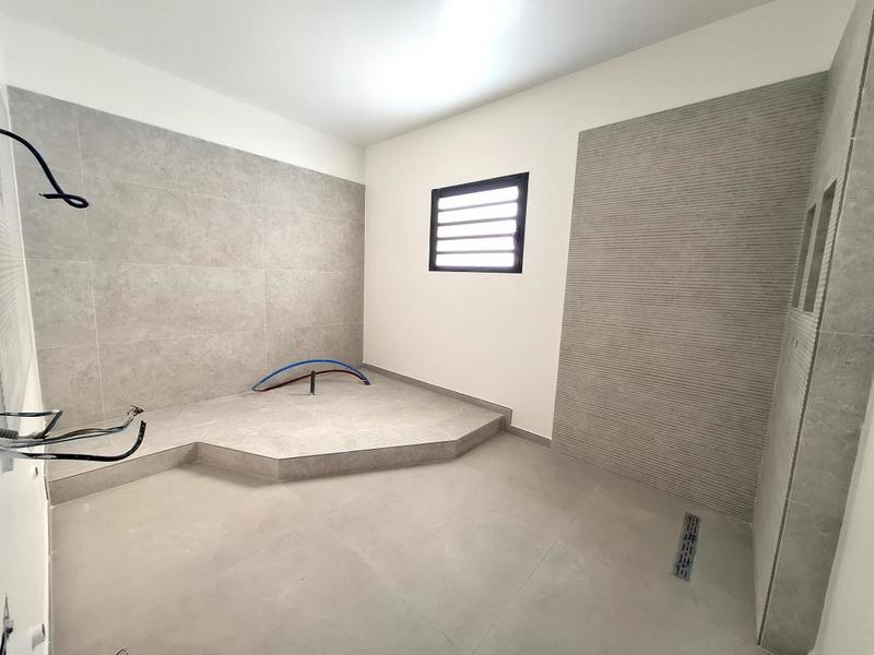 Appartement - 92 m² - 4 pièces