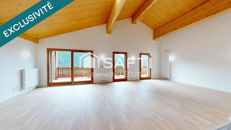 Appartement - 120 m² - 4 pièces