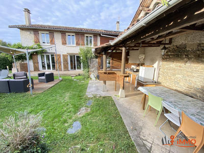 Ferme - 226 m² - 8 pièces