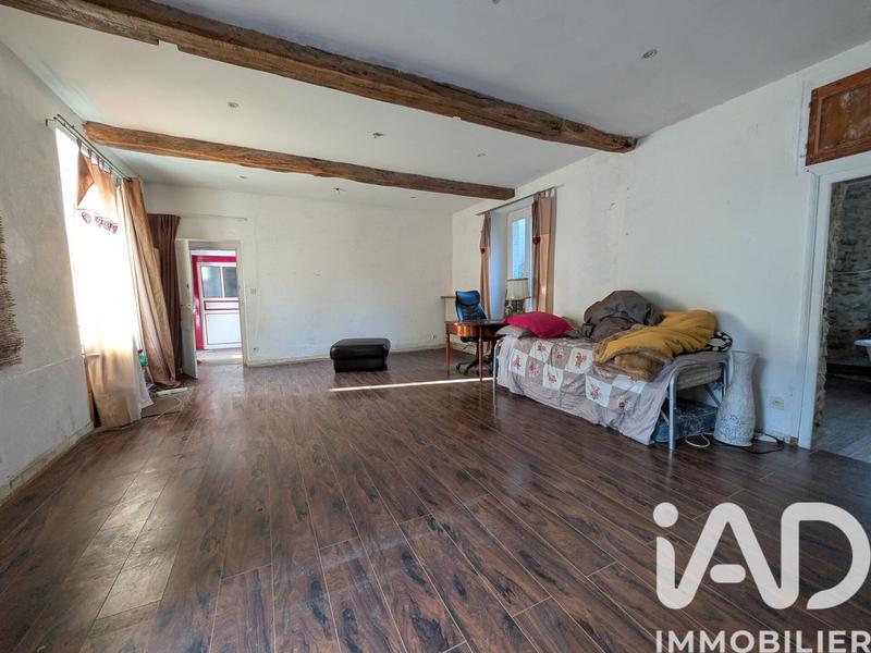 Maison - 302 m² - 12 pièces