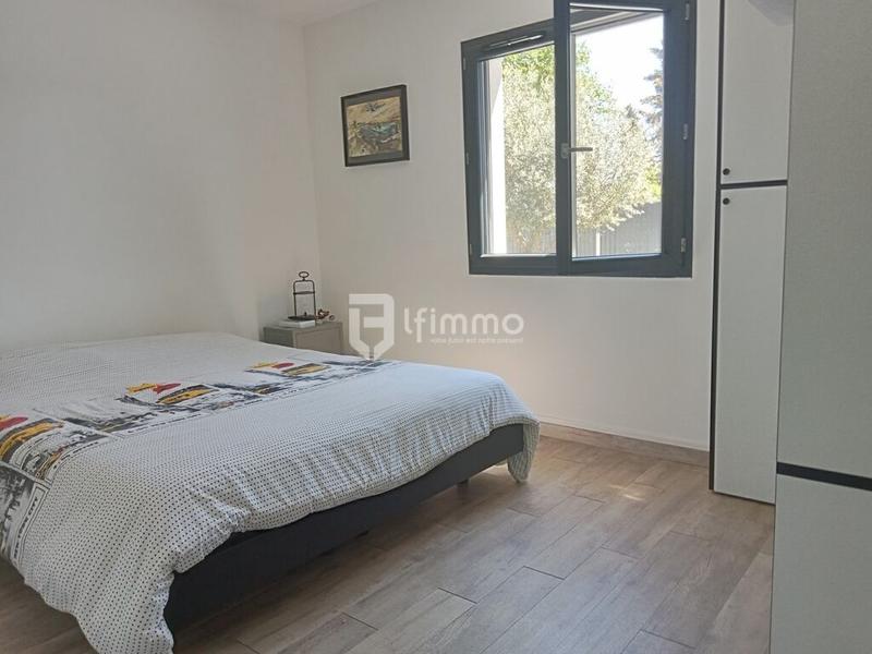 Maison - 185 m² - 7 pièces