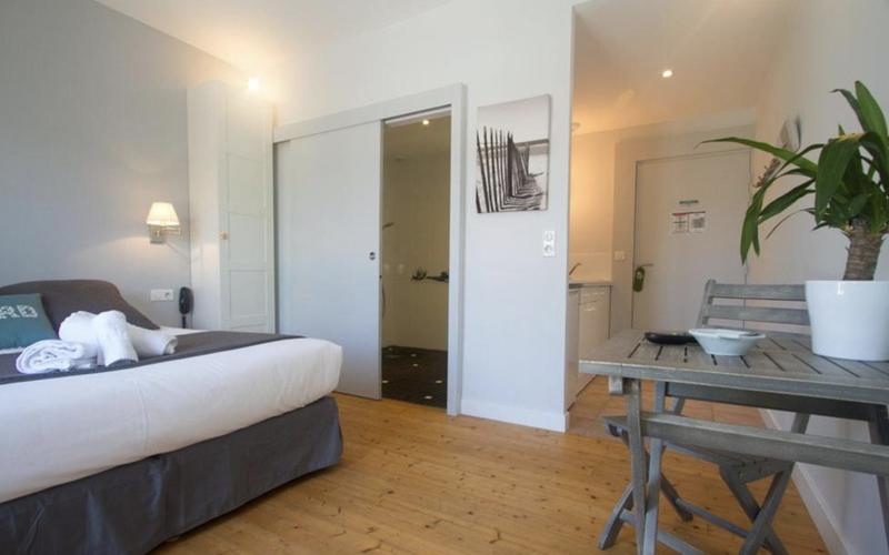 Local d'activités - 1 140 m²