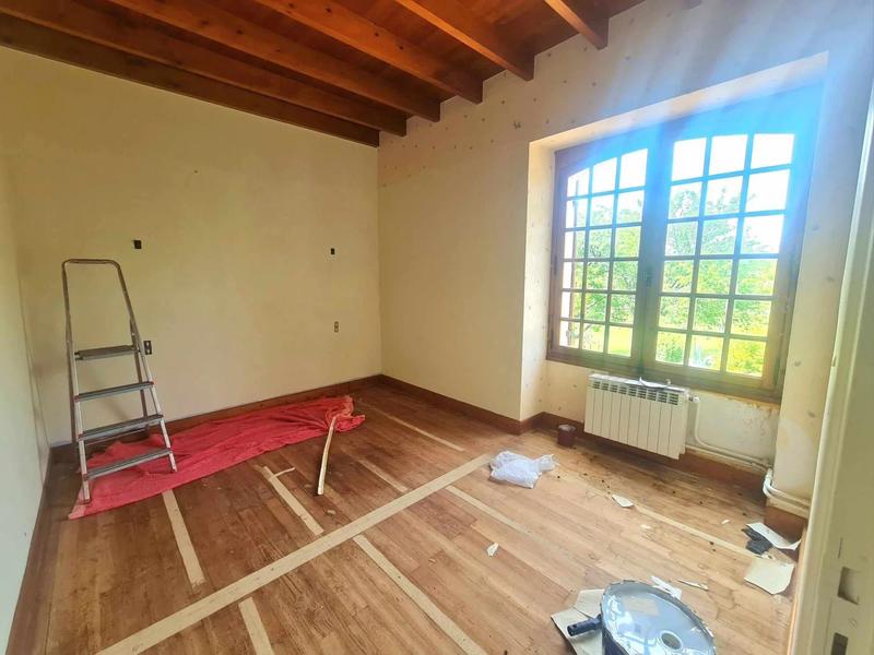 Maison - 190 m² - 10 pièces