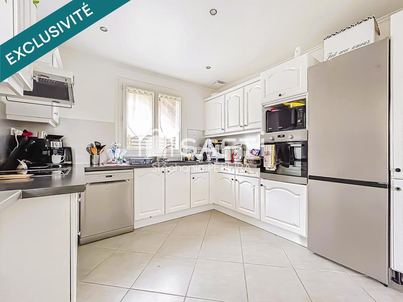 Maison - 142 m² - 6 pièces