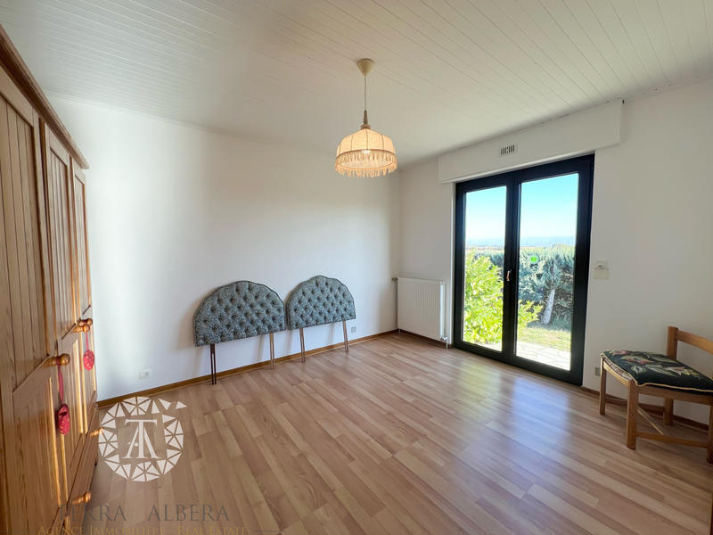 Villa - 195 m² - 7 pièces