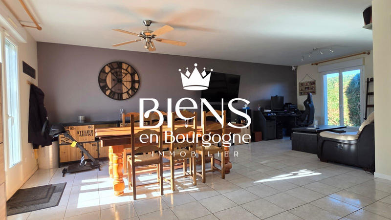 Maison - 105 m² - 6 pièces