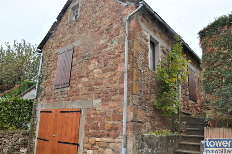 Maison - 300 m² - 13 pièces