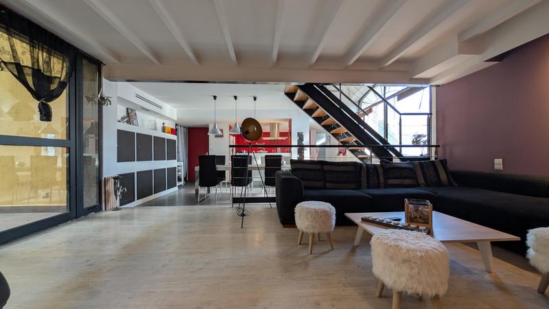 Maison d'architecte - 130 m² - 6 pièces