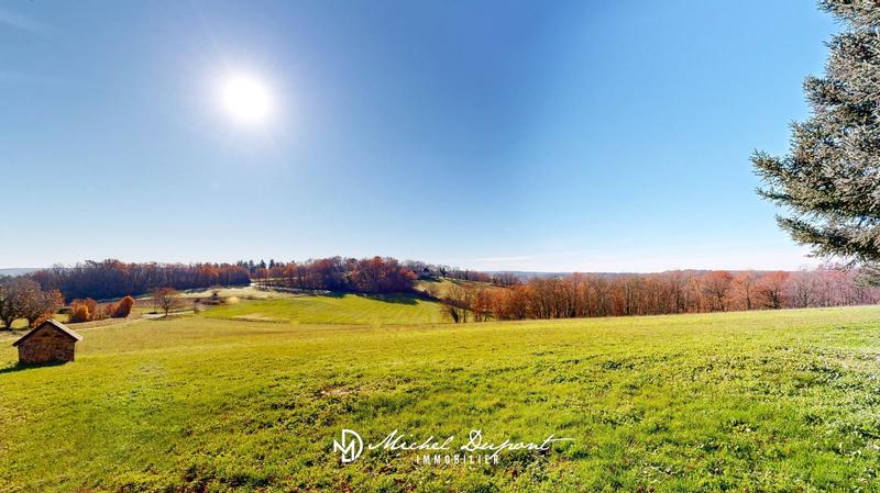 Maison - 196 m² - 8 pièces