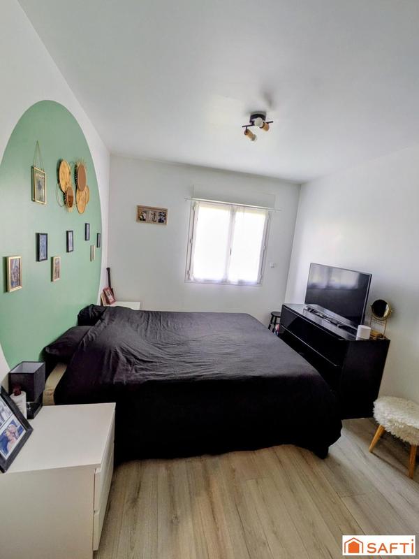 Maison - 93 m² - 4 pièces