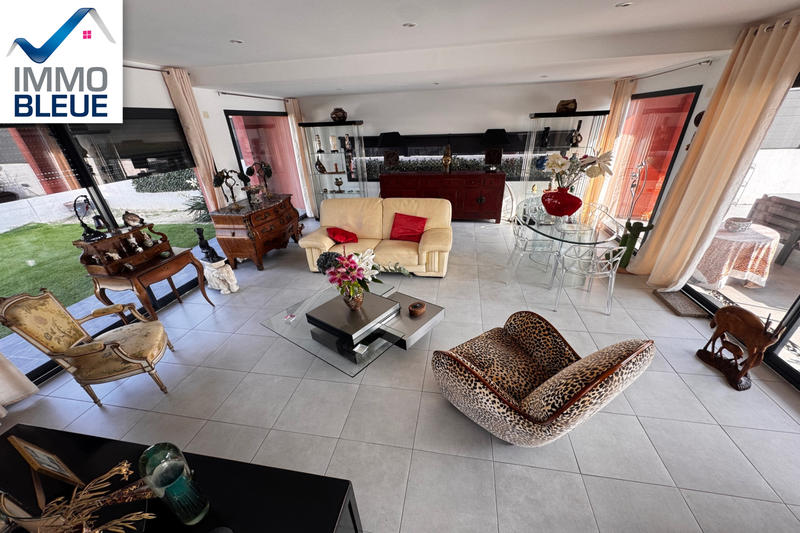 Maison - 143 m² - 5 pièces