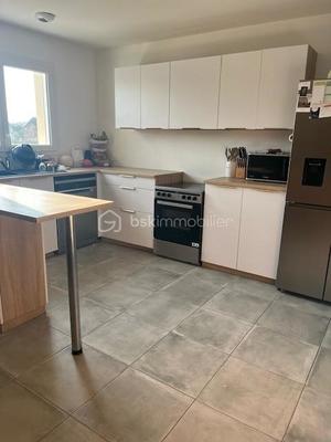 Maison - 84 m² - 4 pièces