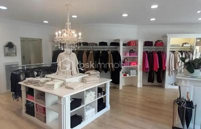 Local commercial - 32 m² - 1 pièce