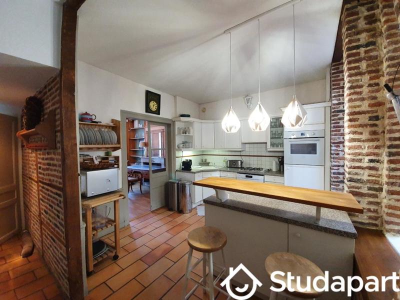 Maison - 170 m² - 8 pièces