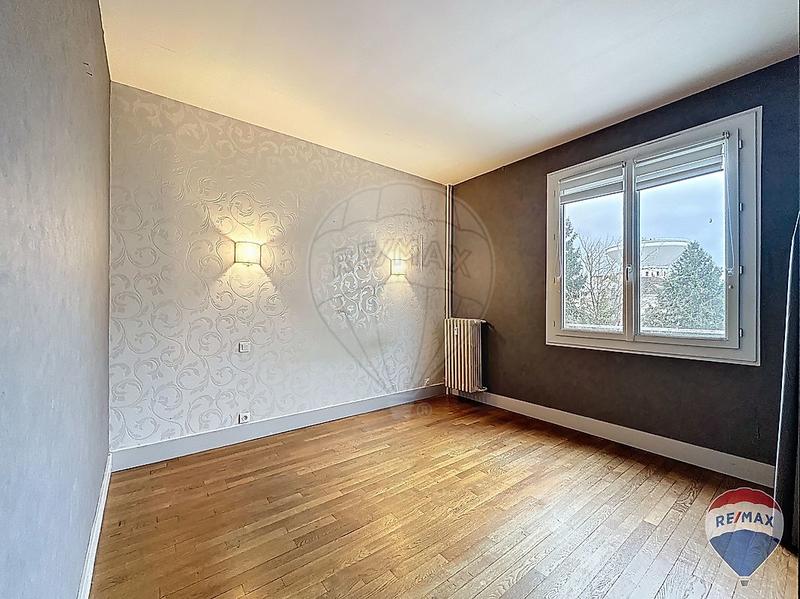 Appartement - 87 m² - 4 pièces