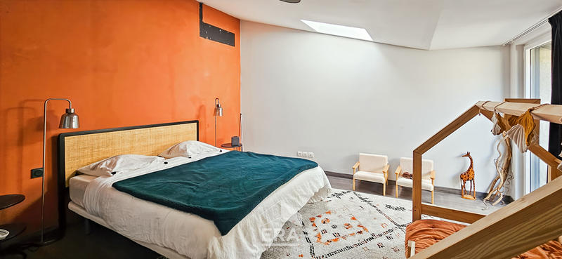 Maison - 180 m² - 5 pièces