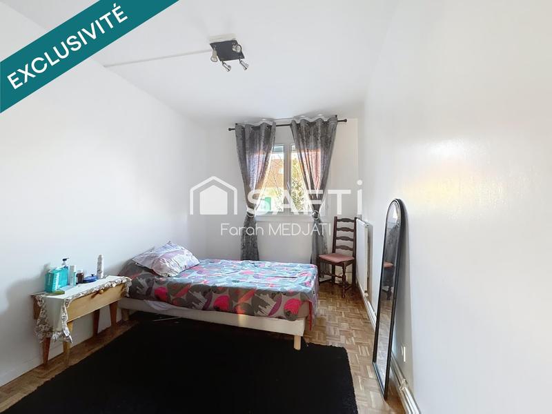 Maison - 141 m² - 9 pièces