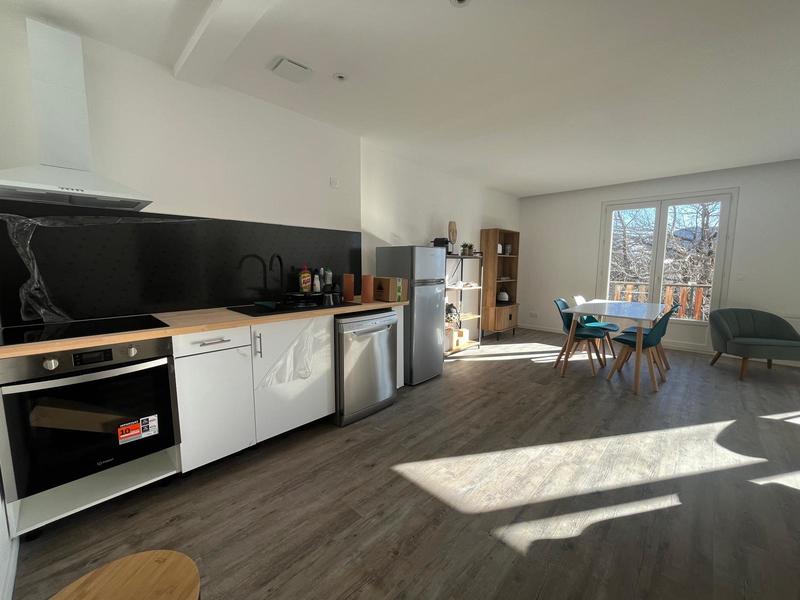 Appartement - 69 m² - 3 pièces