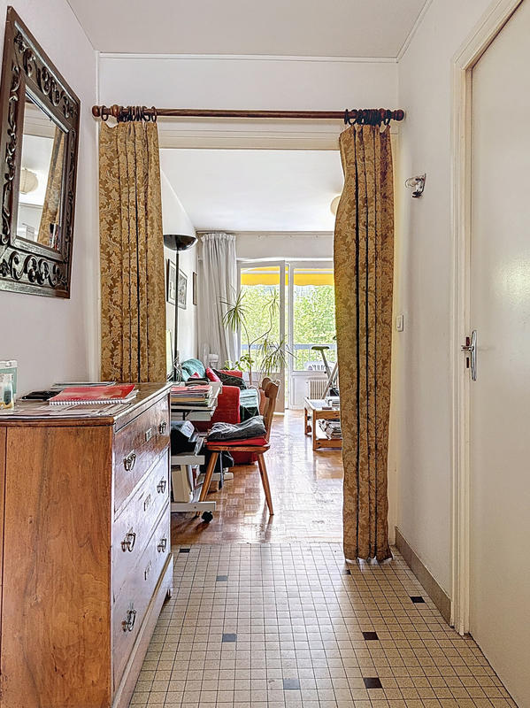 Appartement - 57 m² - 2 pièces