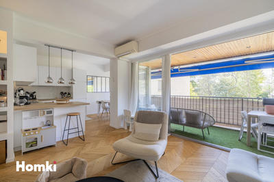 Appartement - 81 m² - 3 pièces