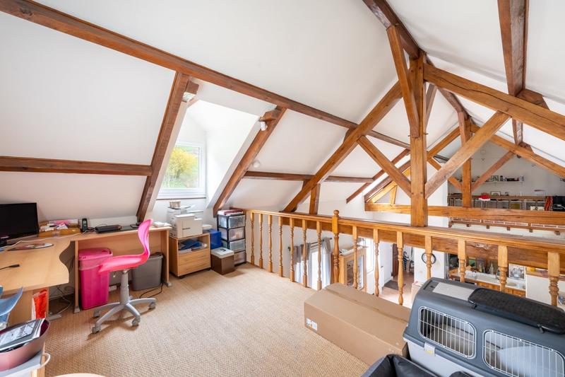 Maison ancienne - 177 m² - 7 pièces