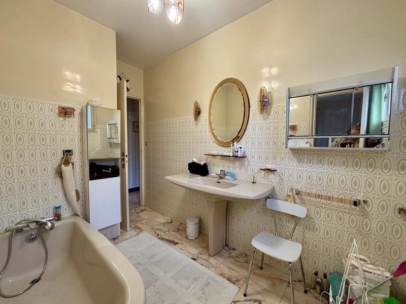 Maison - 136 m² - 5 pièces