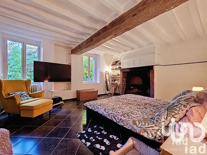 Maison - 215 m² - 6 pièces