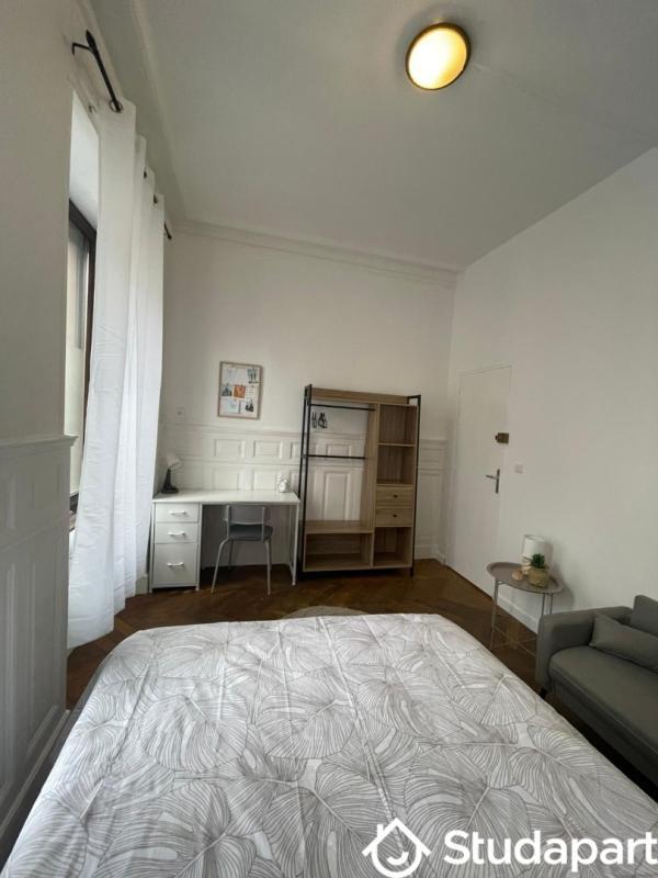Chambre - 11 m² - 1 pièce