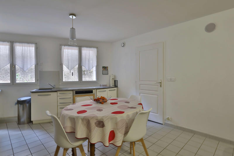 Appartement - 75 m² - 3 pièces