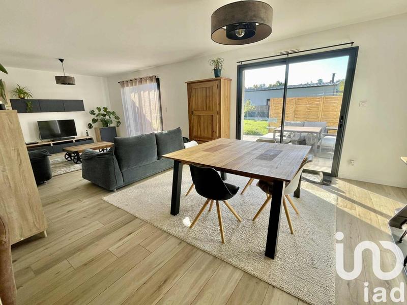 Maison - 127 m² - 6 pièces