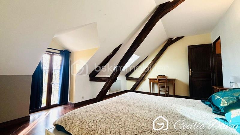 Propriété - 160 m² - 6 pièces