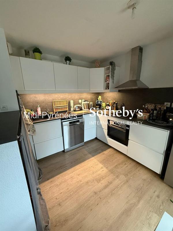 Appartement - 60 m² - 3 pièces