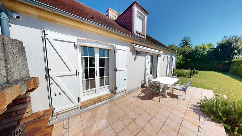 Maison - 180 m² - 6 pièces