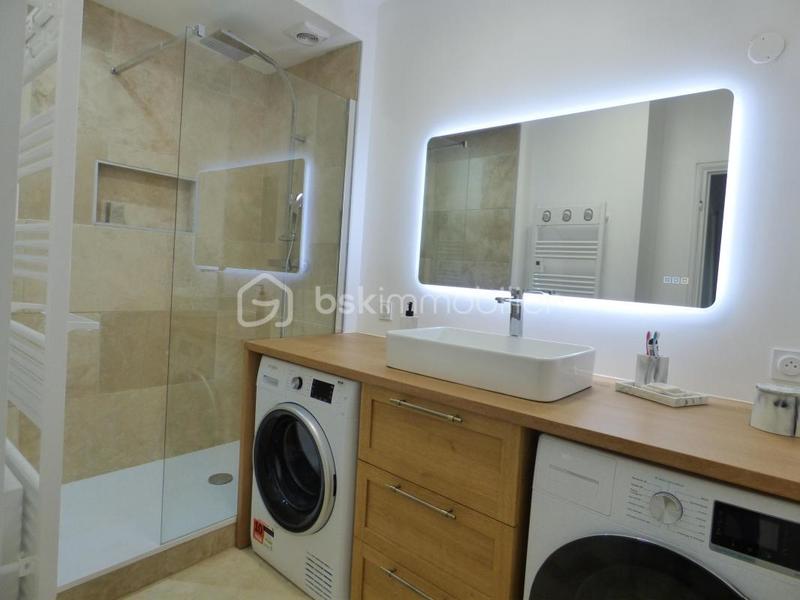 Maison de ville - 83 m² - 3 pièces